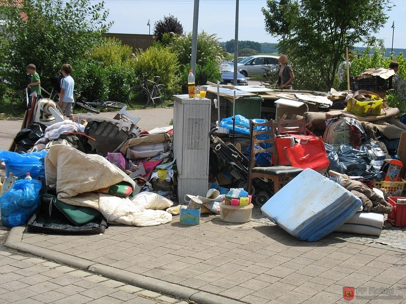 Bild 10 von 12 Sperrm&uuml;ll