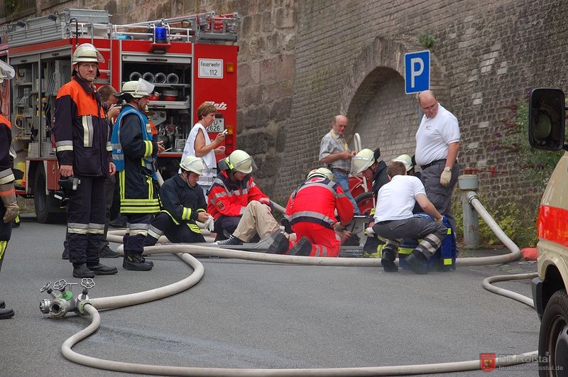 Bild 29 von 30 Bild: BRK Ro&szlig;tal