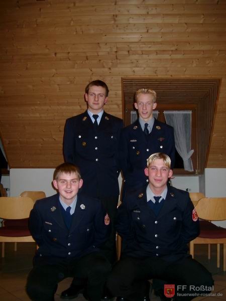 Bild 1 von 1 oben, von links: Matthias Prenzel, Luca Nieszeryunten, von links: Steffen Freitag, Matthias Schuh