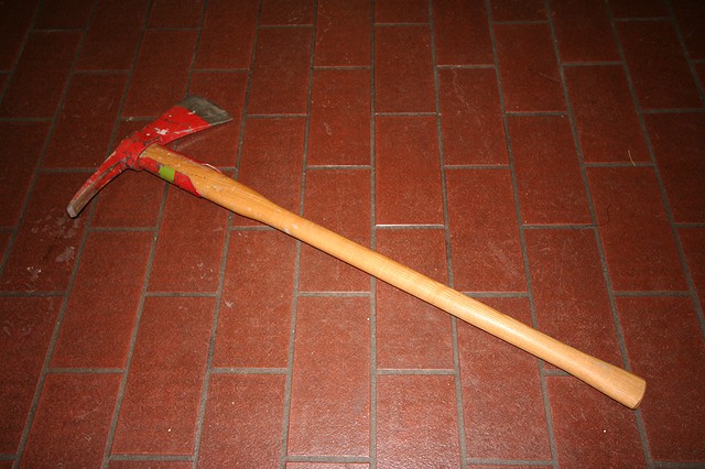 Bild des/der Ausrüstungsgegenstands/-gegenstände (Feuerwehraxt)