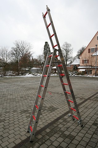 Bild des/der Ausrüstungsgegenstands/-gegenstände (Multifunktionsleiter)