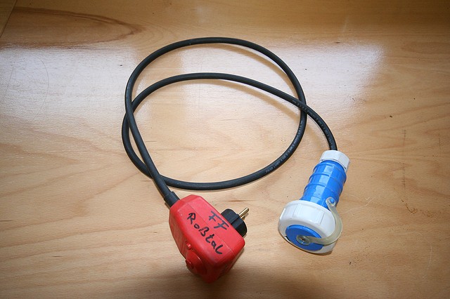 Bild des/der Ausrüstungsgegenstands/-gegenstände (Personenschutzstecker)