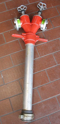 Bild des/der Ausrüstungsgegenstands/-gegenstände (Standrohr)