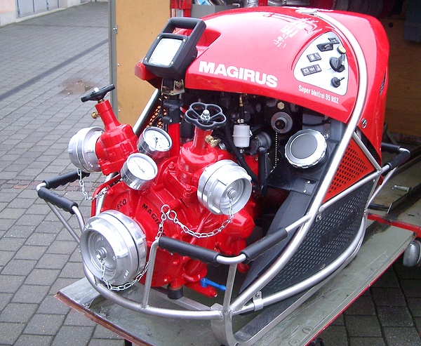 Bild des/der Ausrüstungsgegenstands/-gegenstände (Tragkraftspritzenpumpe)